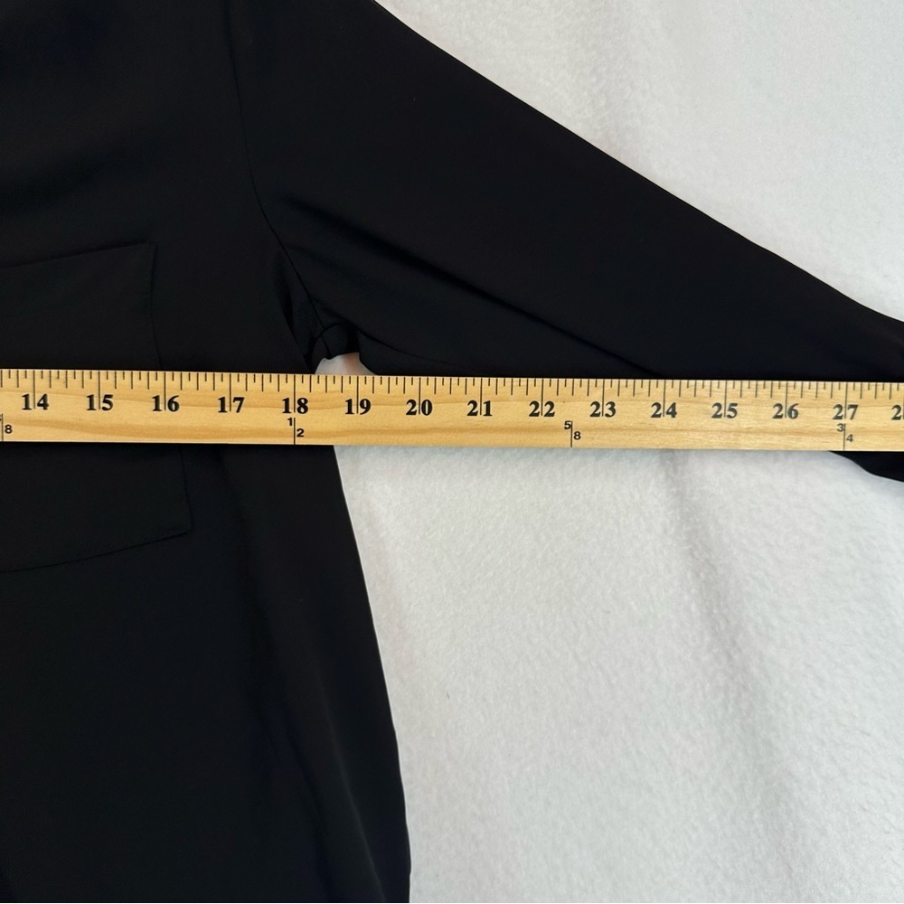 Forever 21 Long Sleeve Button Down Sheer Blouse Women’s XS Black - Picture 7 of 9